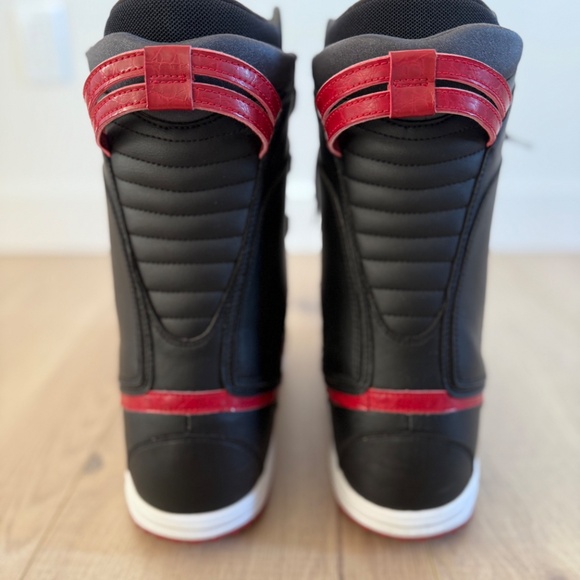Men’s Nike Vapen Snowboard Boots - Picture 6 of 10